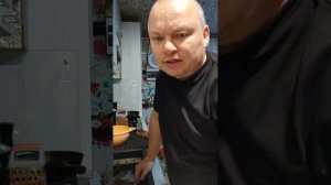 Третий эфир от 31.10.25 без Кати. Готовлю салат Клязьма, потом все убираю вместе с вами