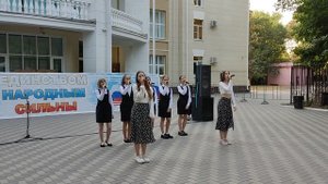 Арина и Софья Сметские, Ансамбль Девочки из сказки - Российский флаг