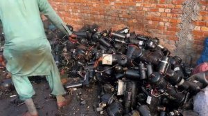 Переработка старых шин и электродвигателей в Индии. Лучшая работа в мире.