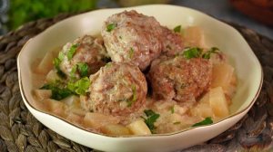 Колобки с нежным гарниром. КОЛЬРАБИ, ТУШЕННАЯ С ТЕФТЕЛЯМИ