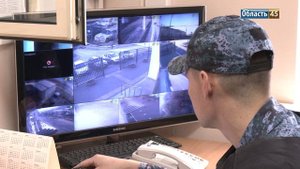 Пристав из Кургана в свой профессиональный праздник рассказал о службе в суде