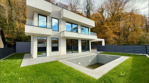 В этих местах редко продают дома в Сочи. Дом с бассейном в Сочи