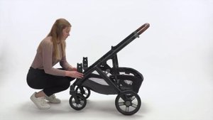 Одновременная установка двух блоков на шасси коляски UPPAbaby Vista V3