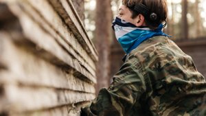 Корпоративный лазертаг для 30 сотрудников: битва, стратегия, эмоции!