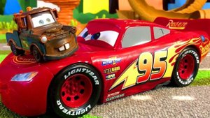 МУЛЬТИКИ ПРО МАШИНКИ 🚗 МОЛНИЮ МАКВИН ПРОКАЧАЛИ НА МАКСИМУМ.НА ЧТО ТЕПЕРЬ ОН СПОСОБЕН? 🏆🏆🏆