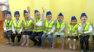 (Рыбинск-40) ПОМОЩНИКИ ИНСПЕКТОРОВ ИЗ ДЕТСКОГО САДА