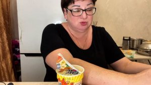 Вот нельзя ходить голодной/Шла в магазин только за сметаной и кормом🤷♂️/1200 как с куста, а есть н