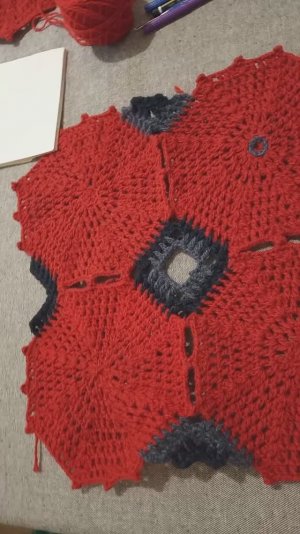 Обзор "салфетка из восьмиугольников"( из 4-х)