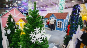 Ёлки, ледовые городки и резиденция Деда Мороза: города Югры готовятся к Новому году