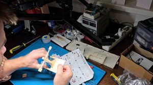 Собрал луноход на солнечных панелях своими руками.