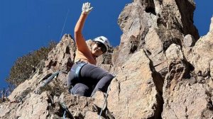 Сегодня в горной школе Клуба 7 Вершин были проведены реальные занятия по скалолазанию