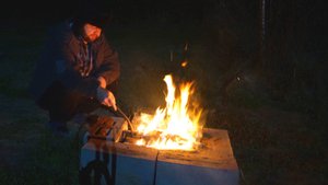 Готовлю рыбу на мангале к вкусному ужину ПОДВАЛ ИЛЬИЧА вечернее время в деревне