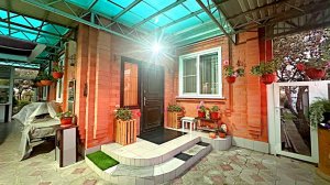 Уютный дом с мансардным этажом 100 кв.м. 5 соток 3 комнаты ландшафт. Краснодарский край, г. Армавир.