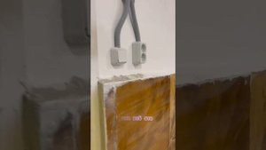 Сделали монтаж новой демонтаж старой электропроводки в бомбоубежище обзор.