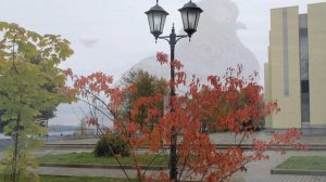 Грустный, но блестательный союз - дождь и осень, вечно не разлучны.