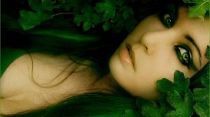 Зеленоглазая богиня Ст. Розалии Мартысь. Поёт Валентин Коршак. Клип Веры Абрамовой.