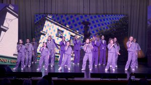 Детская вокальная студия " До - ми - солька " . " Песня о Калининском районе "