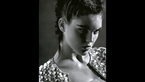 Хилари Рода ( Hilary Rhoda )