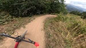 Байкпарк Архыз на Stinger Magnum – финальные тёплые заезды сезона