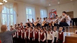 Хор мальчиков и анс. гитаристов Струн-Арт Я.Френкель Журавли - г.ОБнинск ДШИ №1