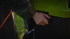 Электрический измельчитель Grizzly 2.8 кВт, для ветвей 45мм SKY-25