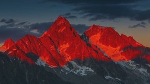 Горы. Ты не поверишь, что это — настоящая Земля.