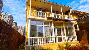 Тёплый и светлый дом в зелёном районе рядом с городом