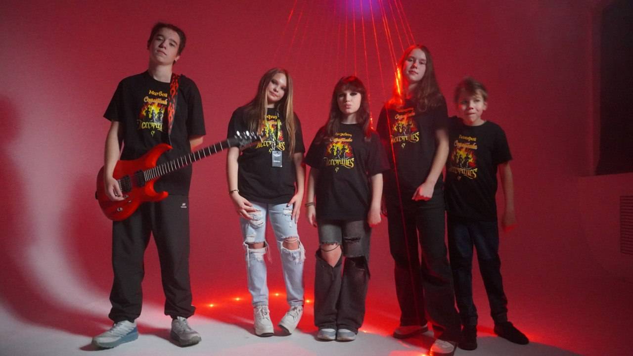 Зная кто и откуда