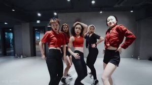 Best Dance ♫ Bass Music ♫ Rhythm is a Dancer (Smile Remix)