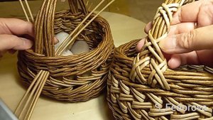 Корзинка с ручкой 2. Повтор с небольшими изменениями.