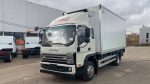 Рефрижератор Pelican от завода Промавто на базе шасси Jac N120. Гидроборт Dhollandia 1500 кг.