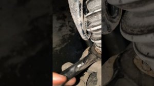 Замена шаровой Toyota Harrier