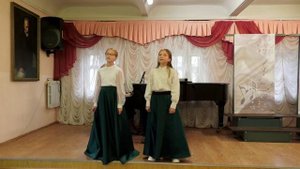 У моей России
Муз.Г.Струве, сл.Н.Соловьева
исп.Злата Горкушина, Ксения Никитина