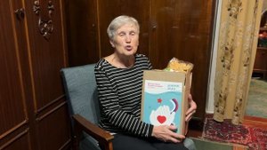 Подмосковные волонтеры доставили адресную гуманитарную помощь пенсионерке из Макеевки
