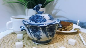 Сахарница «Морской бриз», гжельский фарфор