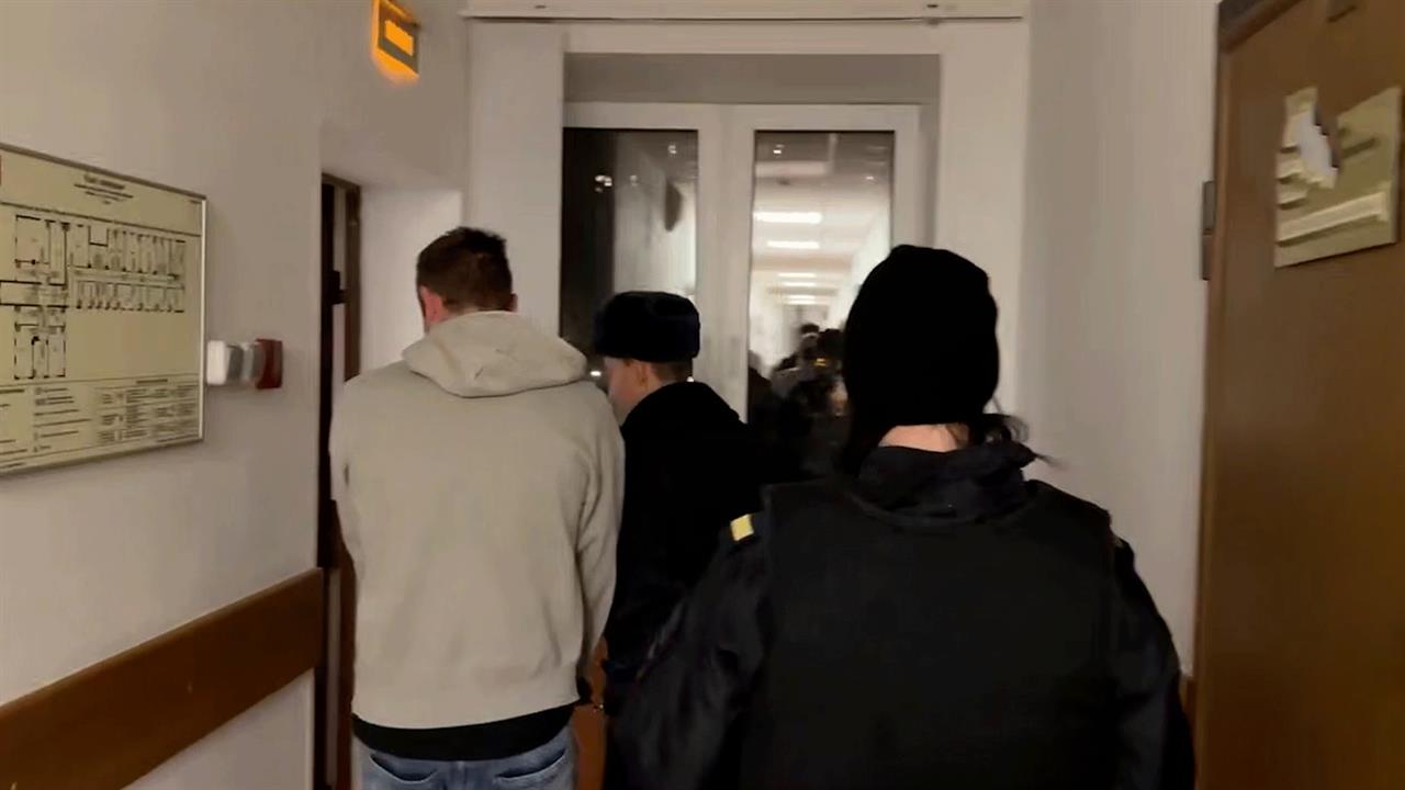 В Москве машиниста электропоезда обвинили во вовлечении подростков в зацепинг