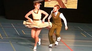 Быстрый танец фортепиано-буги-вуги - Сондре и Таня. #Танцы