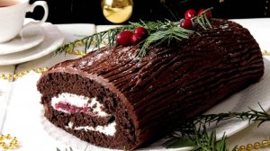 Торт-рулет «Чёрный лес»