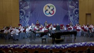 Е. Дербенко "Праздник", Е. Дербенко "Сыграй тальяночка" Солист Антон Лукьяновский