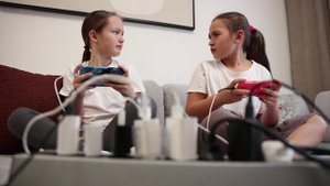 А твои дети знают, что нельзя перегружать электросеть❓ @mchs_smolensk#МЧСРоссии #Роликбезопасности