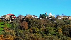 На вершине хребта красота.