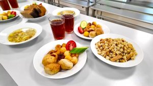 Новинки меню представили в школьных столовых Сургута