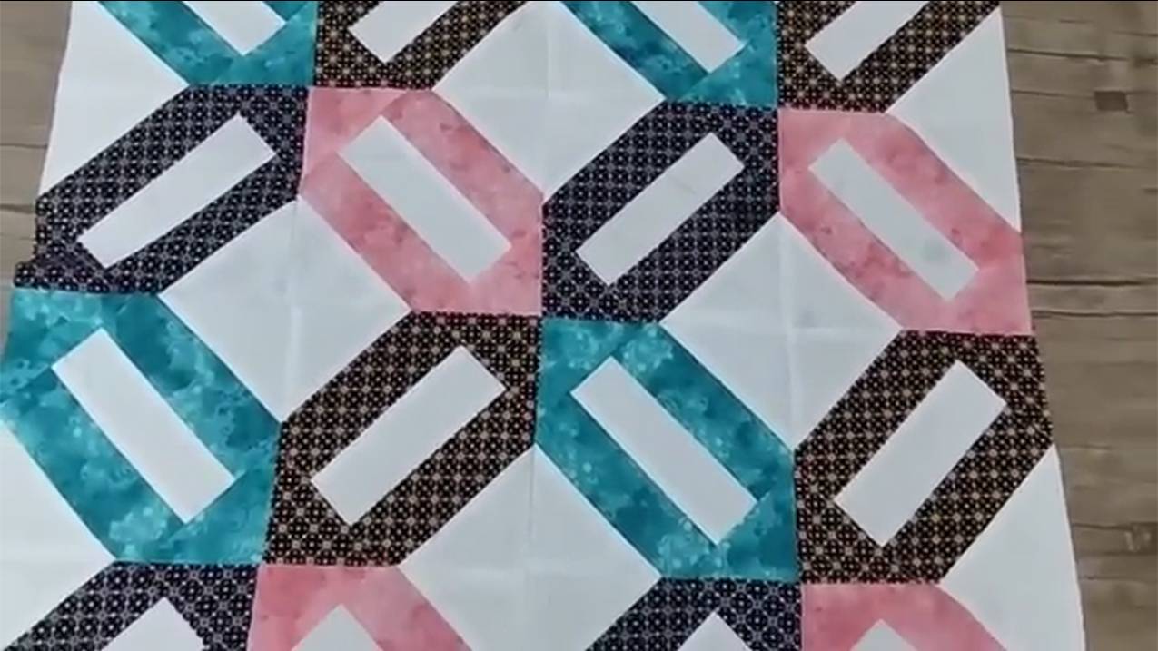Этот лоскутный блок навсегда изменит ваш стиль квилтинга! Отличная идея для шитья из остатков ткани смотреть онлайн