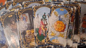 ТАРО РАСКЛАД\ КОМУ УЖЕ НЕ ДО ВАС ?!