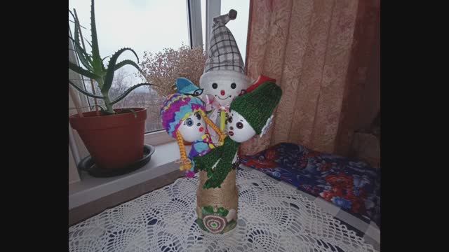 Снеговики на палочке.mp4