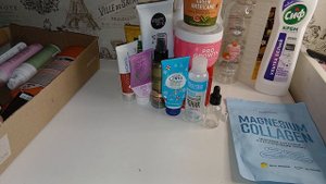 Пустые баночки октября