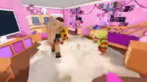 Моя Реакция на Новую Песню квиинки Потанцуй