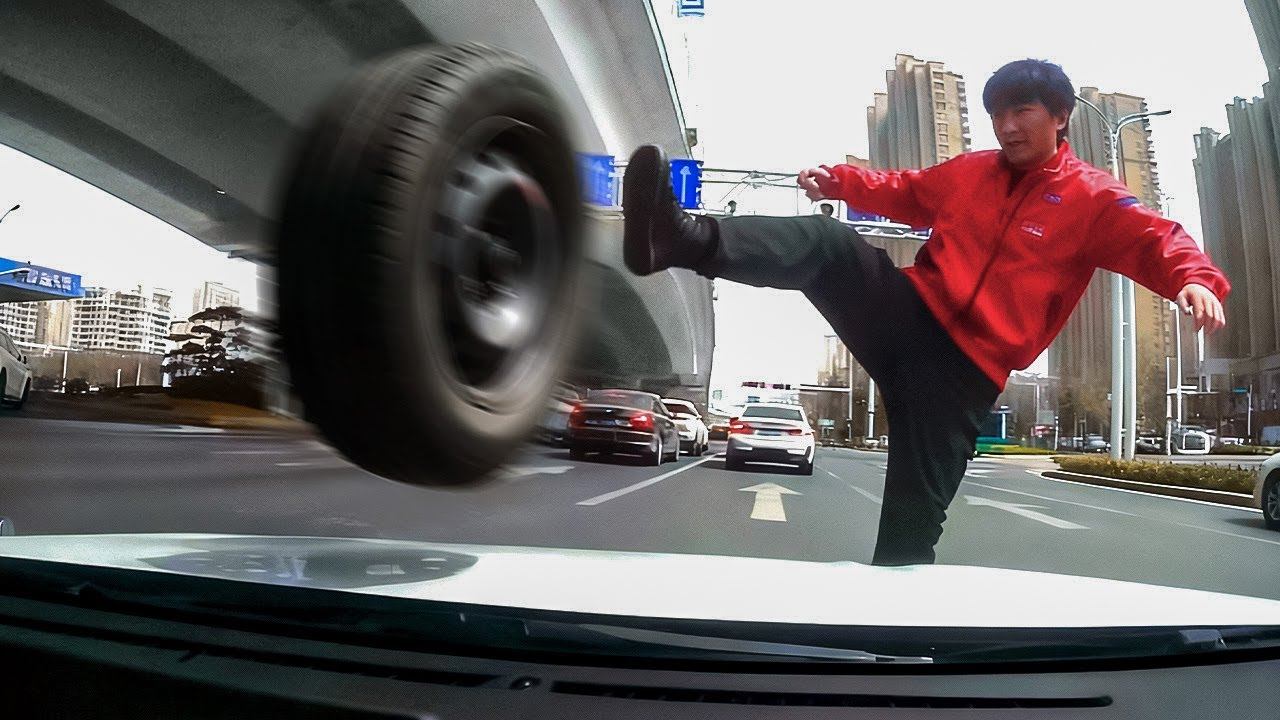 Безумные Моменты Снятые на Видеорегистратор смотреть онлайн