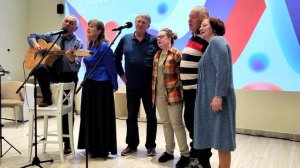 16) Концерт "Наша Родина - Россия" (Ю. Визбор "Солнышко лесное").