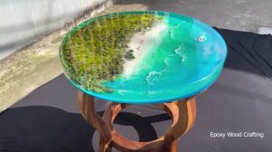 Красивый стол из эпоксидной смолы своими руками.